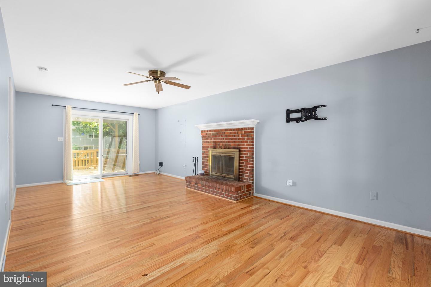 Property Photo: 5310 Leavells Crossing Drive VA 22407