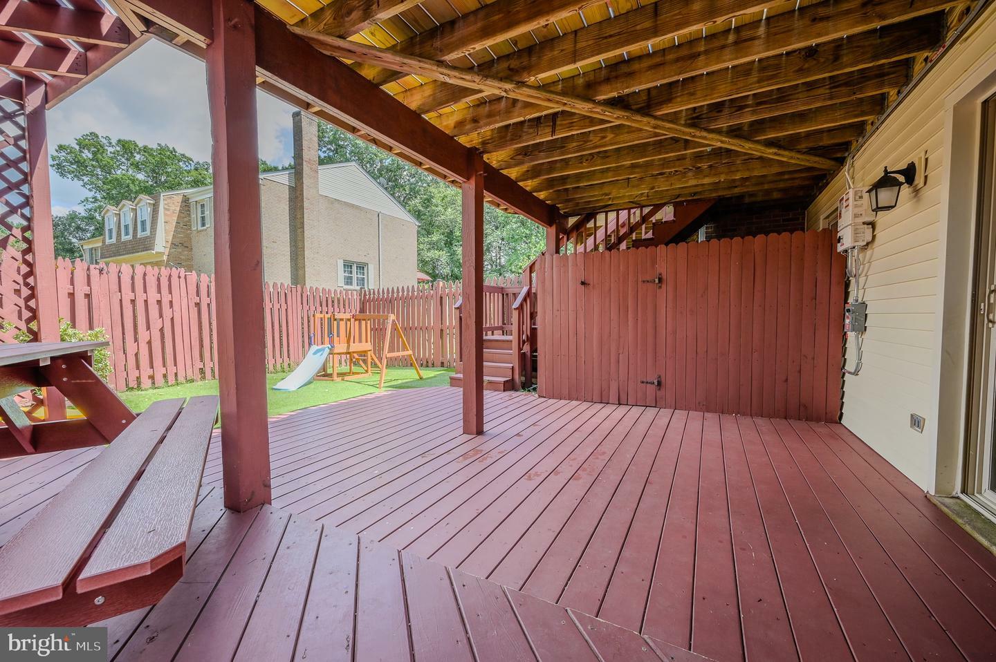 Property Photo: 11327 Cromwell Court VA 22192