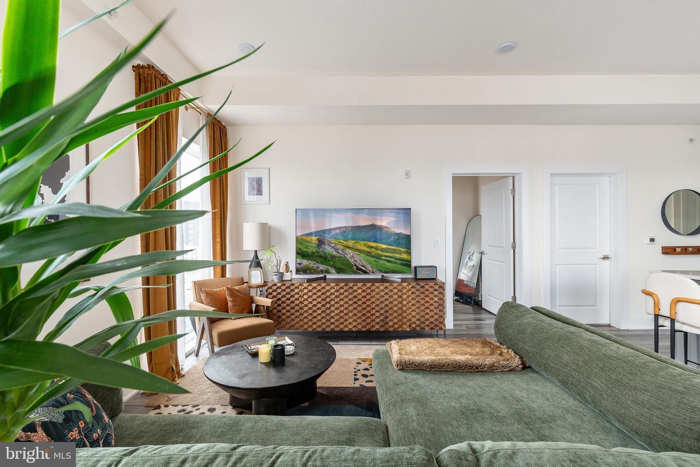 Property Photo:  1148 N 2nd Street 6F  PA 19123 