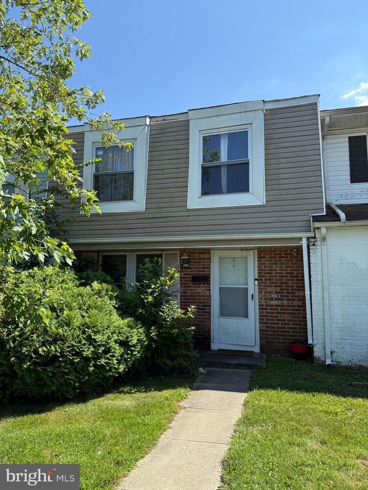 Property Photo: 14 Melwood Court NJ 08081