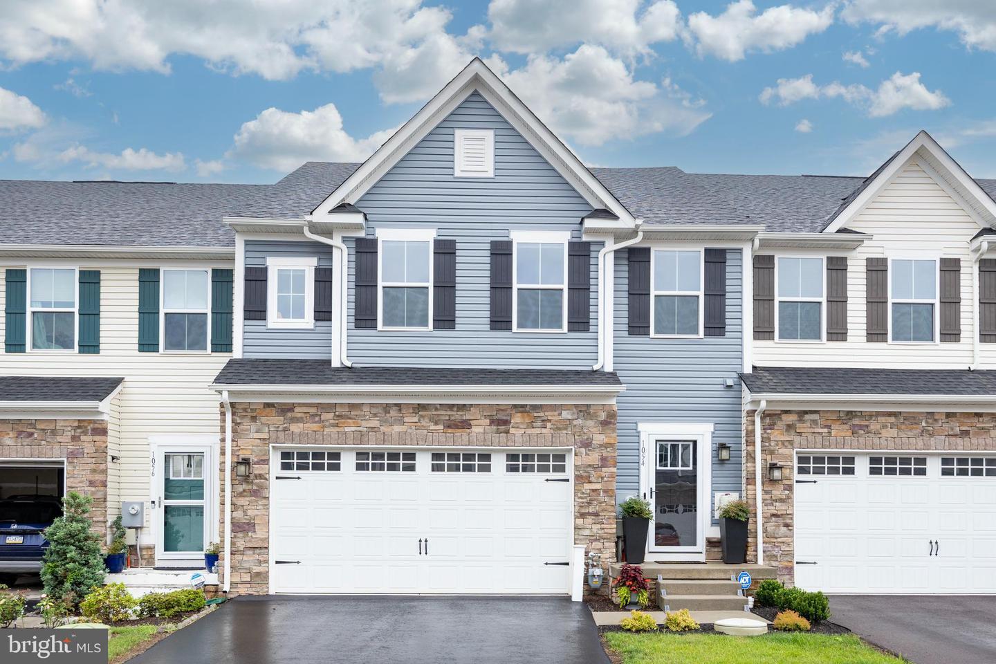 Property Photo: 1054 Moscariello Lane PA 19468