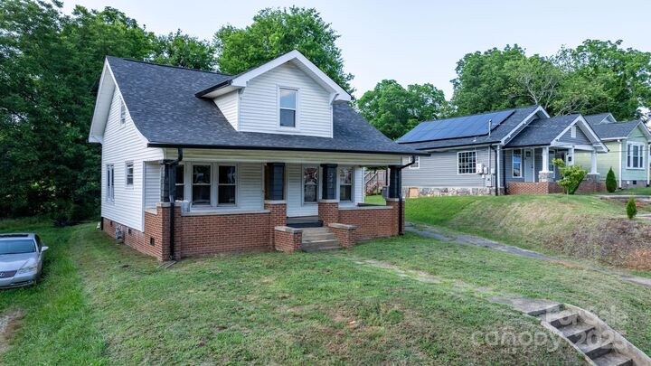 Property Photo:  242 8th Avenue Drive SW  NC 28602 