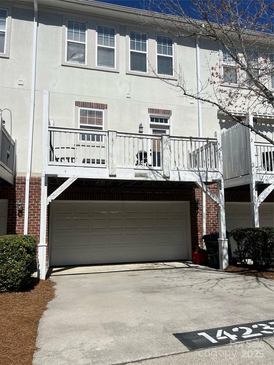 Property Photo: 14231 Richmond Park Avenue NC 28277