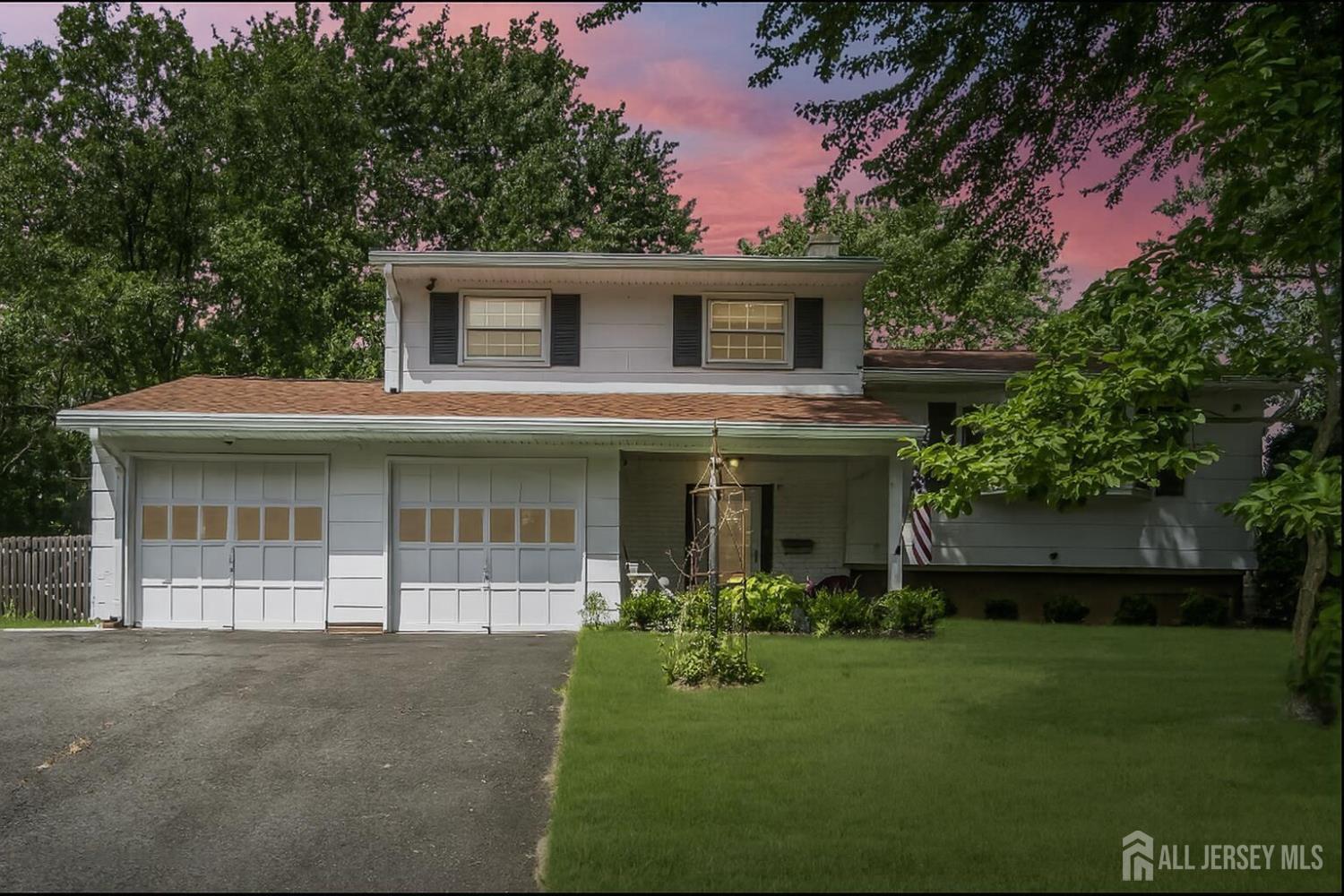 Property Photo: