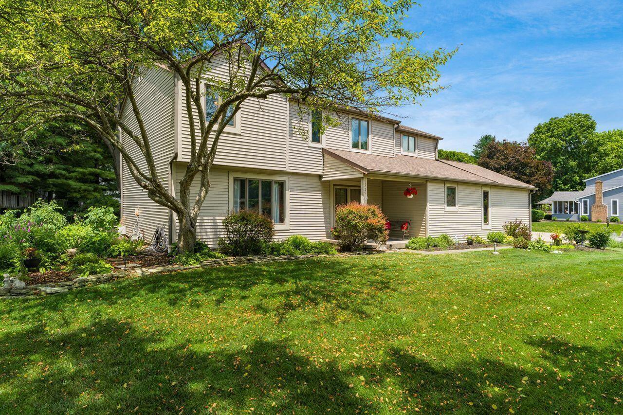 Property Photo: 11227 Forest Lane Avenue OH 43147