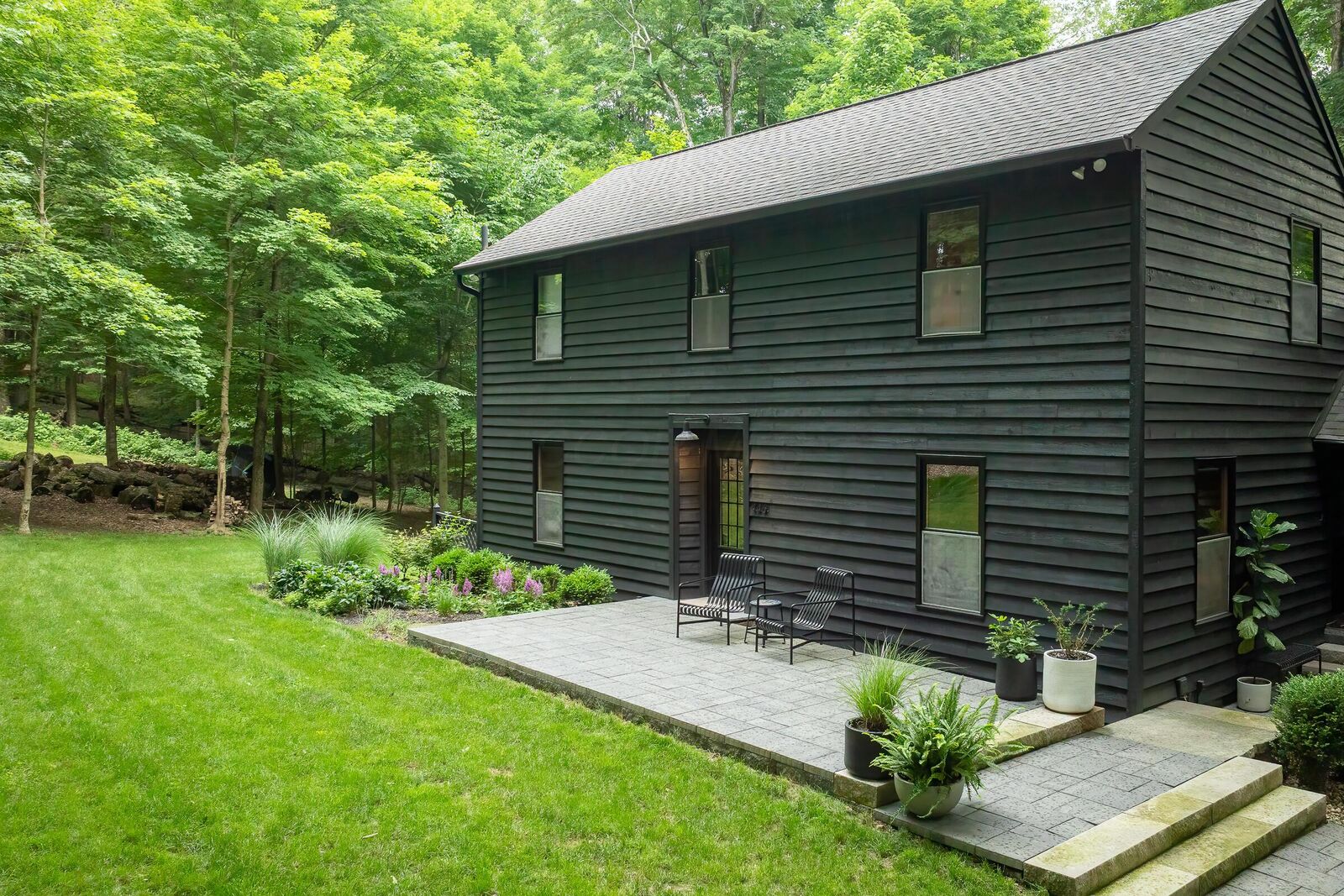 Property Photo:  446 Llanberis Drive  OH 43023 