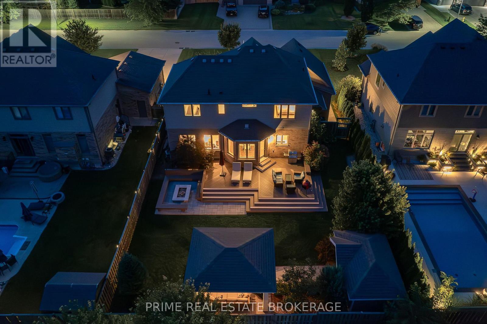 Property Photo: 56 Fieldstone Crescent South ON N0L 1R0
