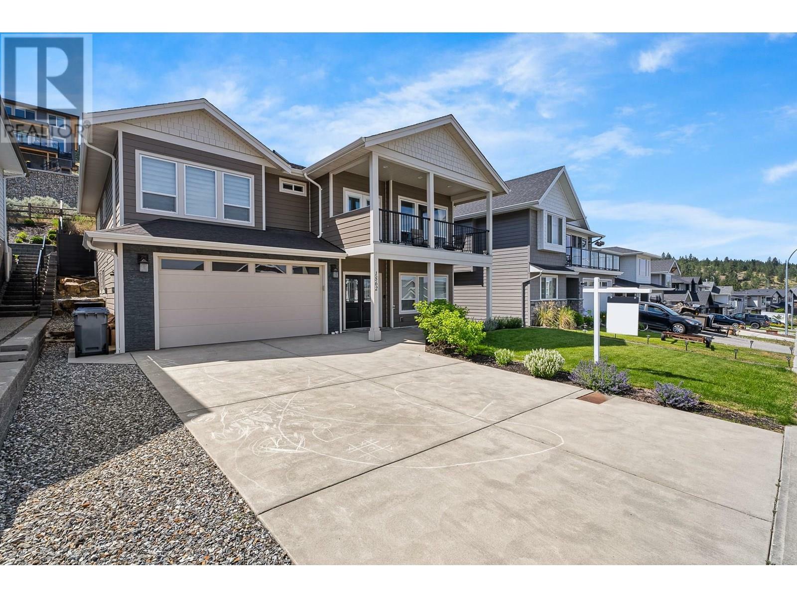 Property Photo: 1562 Emerald Drive BC V2E 0C4
