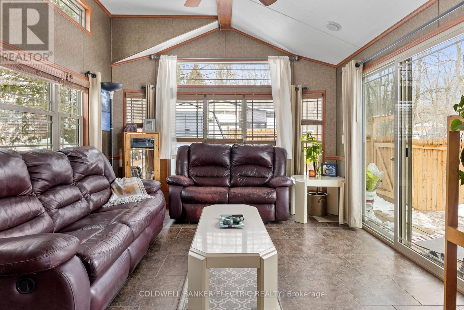 Property Photo: 5139 Halstead Beach Road 485B ON K0L 1E0