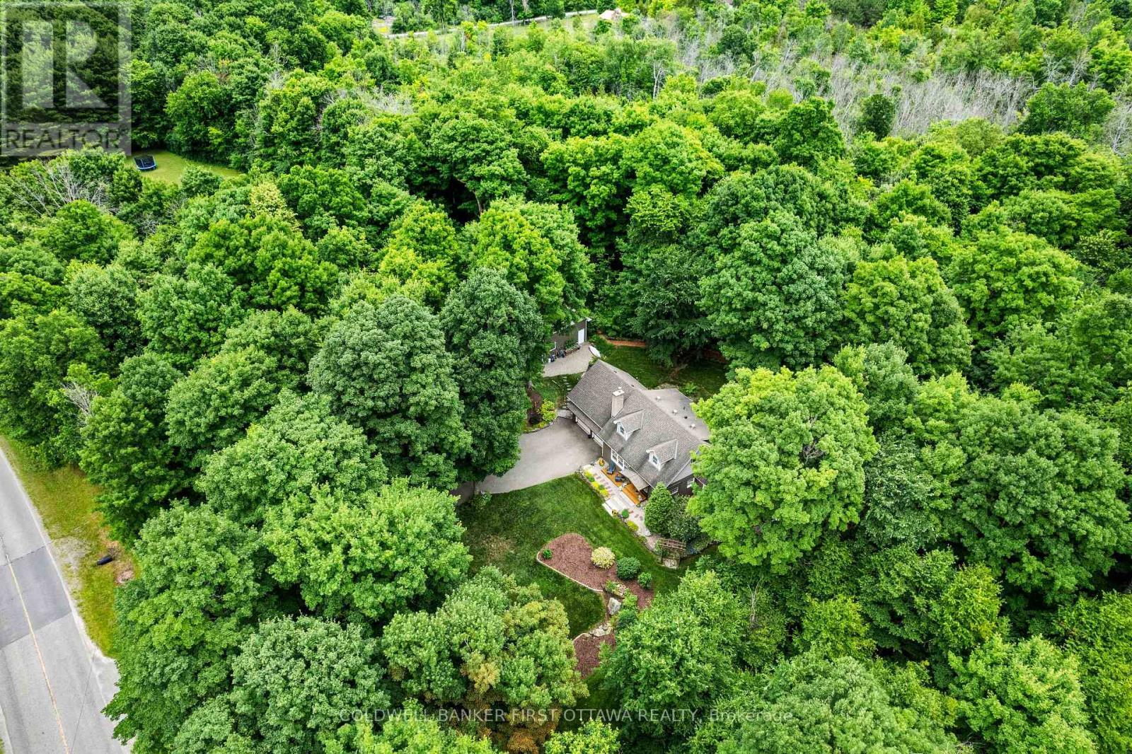Property Photo: 99 Old Kingston Road ON K0G 1L0
