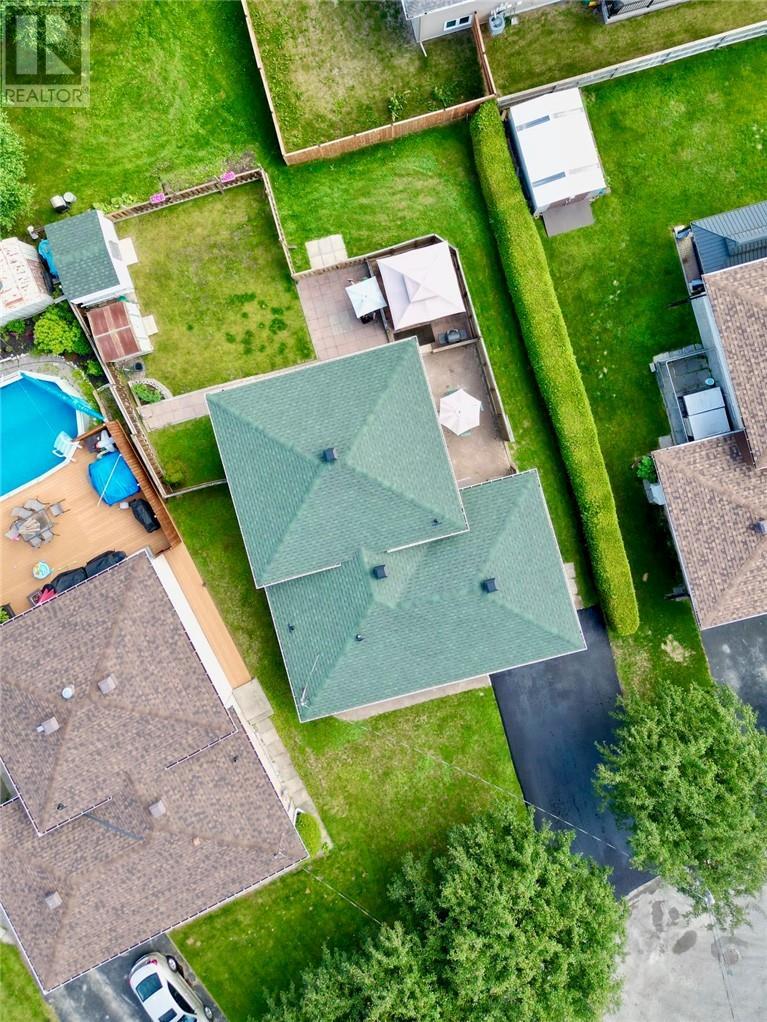 Photo de la propriété:  2509 Dorsett Drive  ON P3B 4A3 