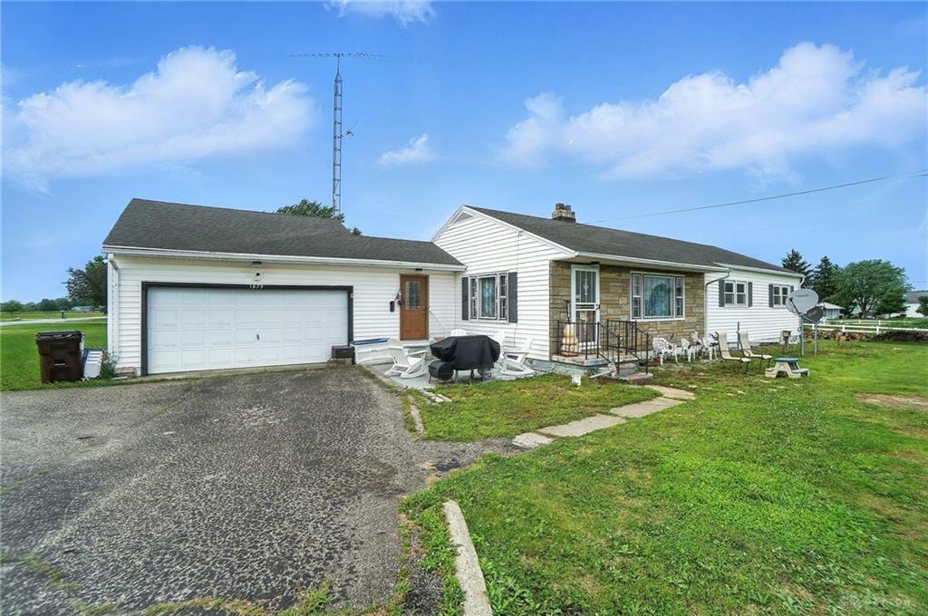 Property Photo: 1879 Wilmington Road OH 45314