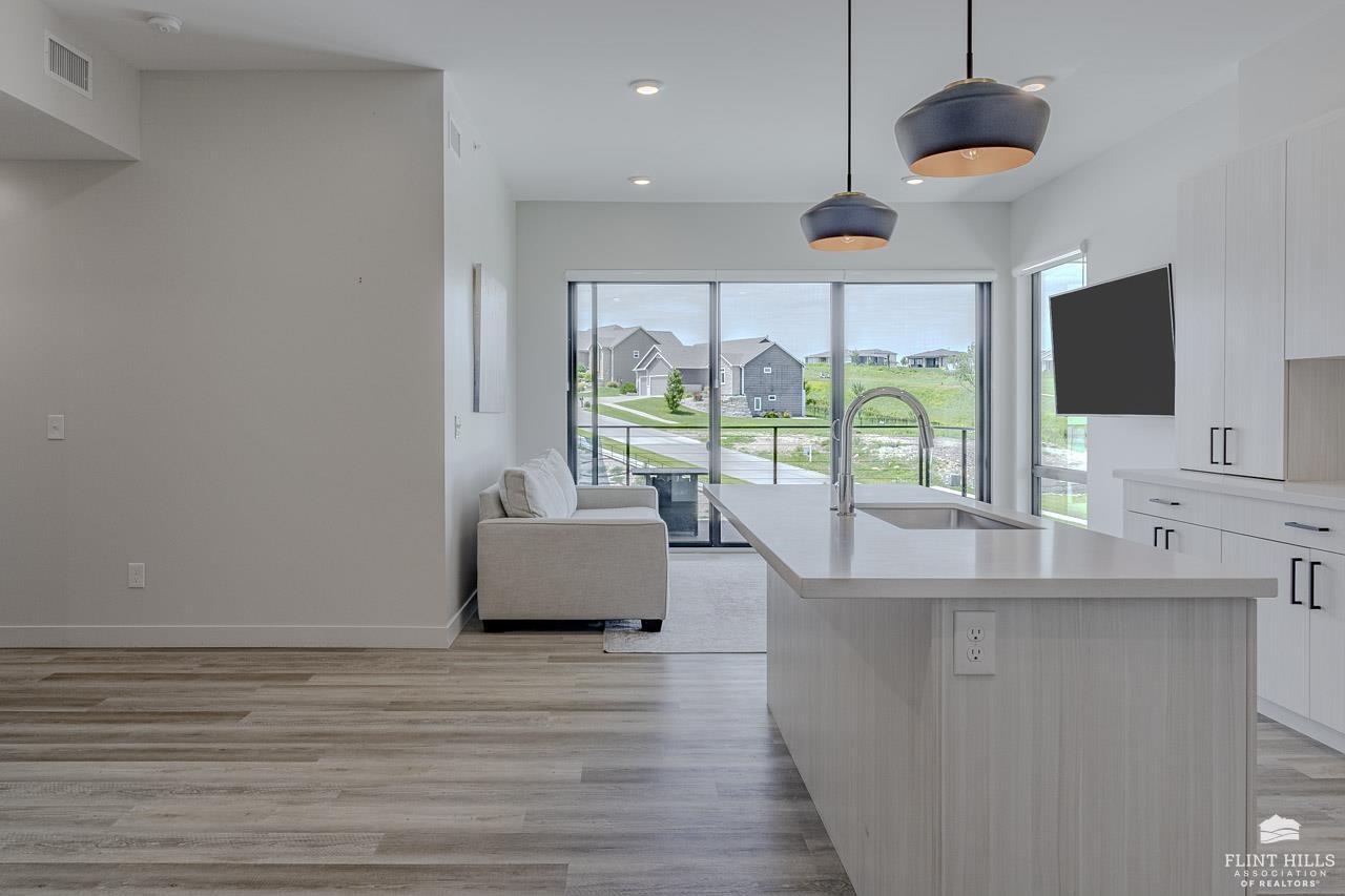 Property Photo: 3022 Fieldhouse Circle KS 66503