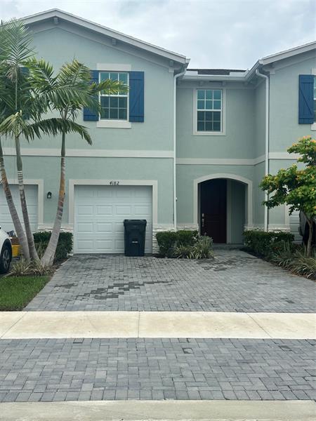 4182 Lagoon Shore Dr  Lake Worth FL 33467 photo