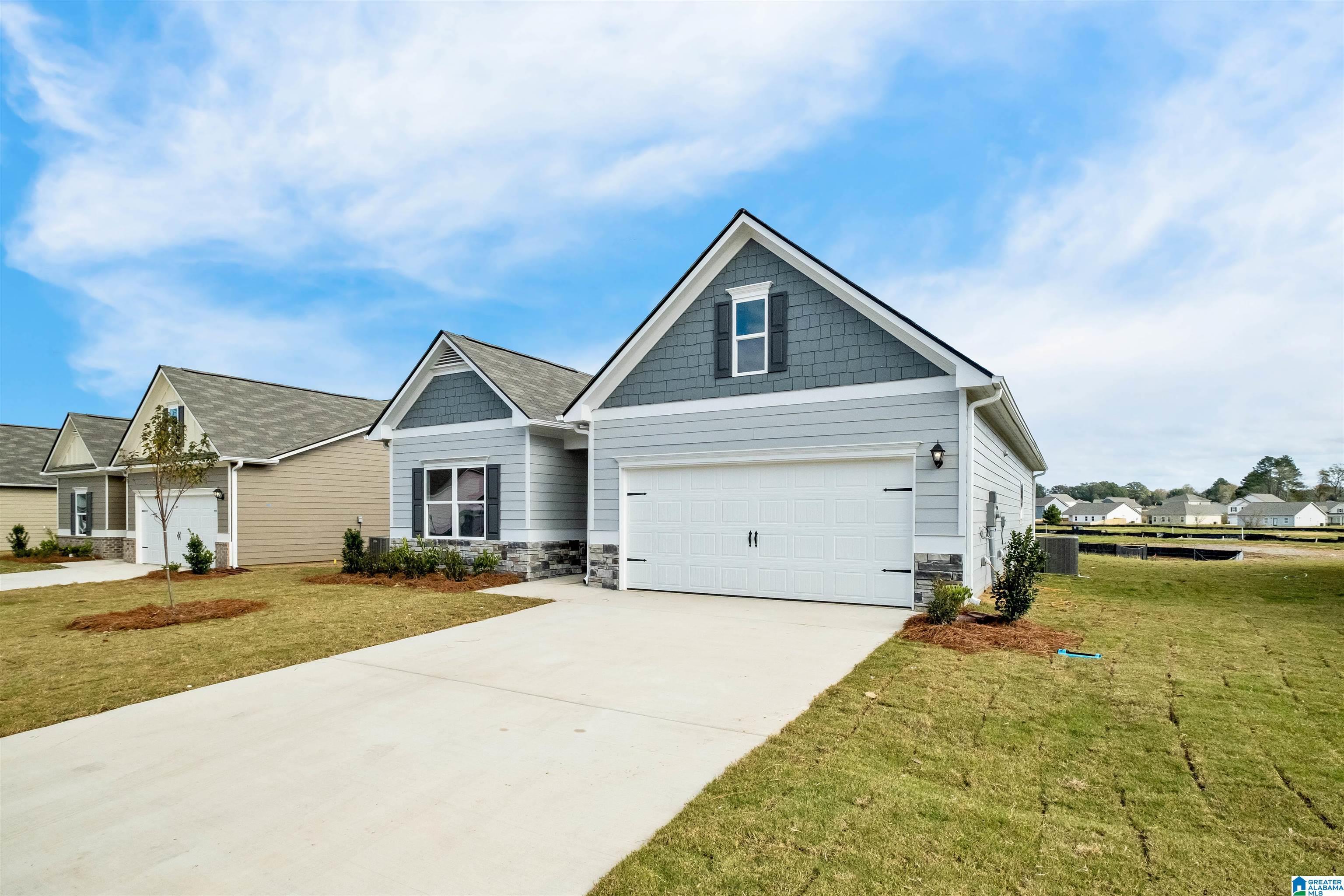 Property Photo: 5500 Headwinds Lane AL 35022