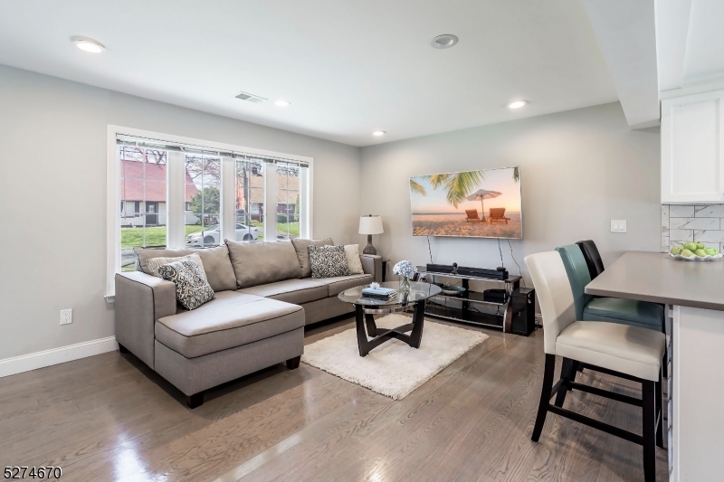 Property Photo:  1101 Plymouth Dr  NJ 07065 