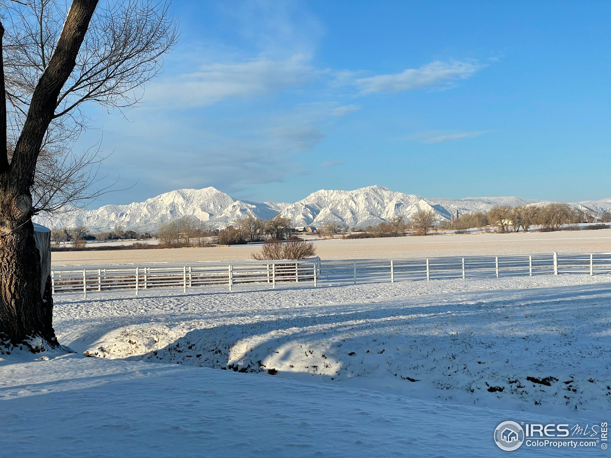 Property Photo: 2962 75th St CO 80301
