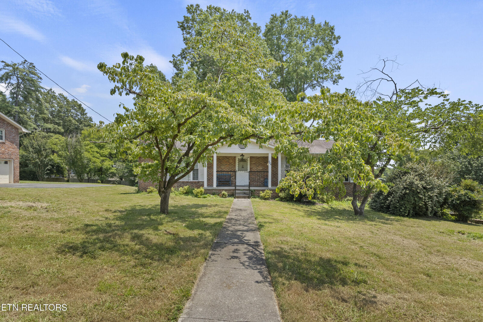 Property Photo:  604 Galveston Rd  TN 37923 