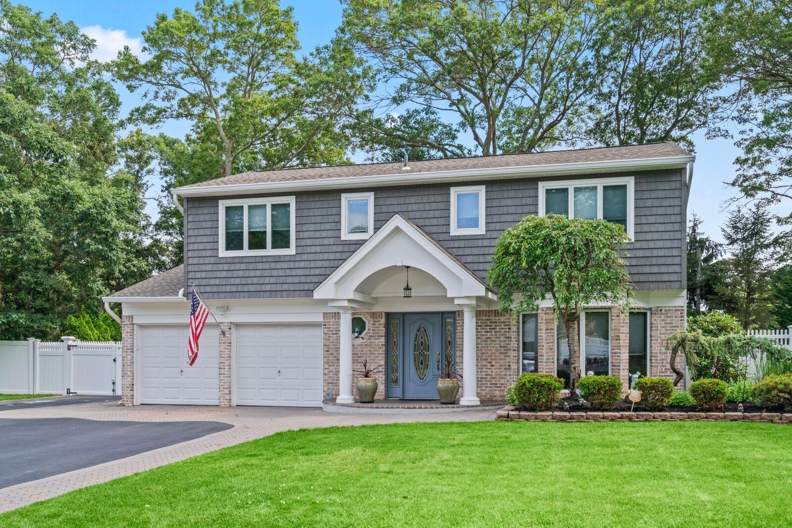 Property Photo:  20 Tulipwood Drive  NY 11725 