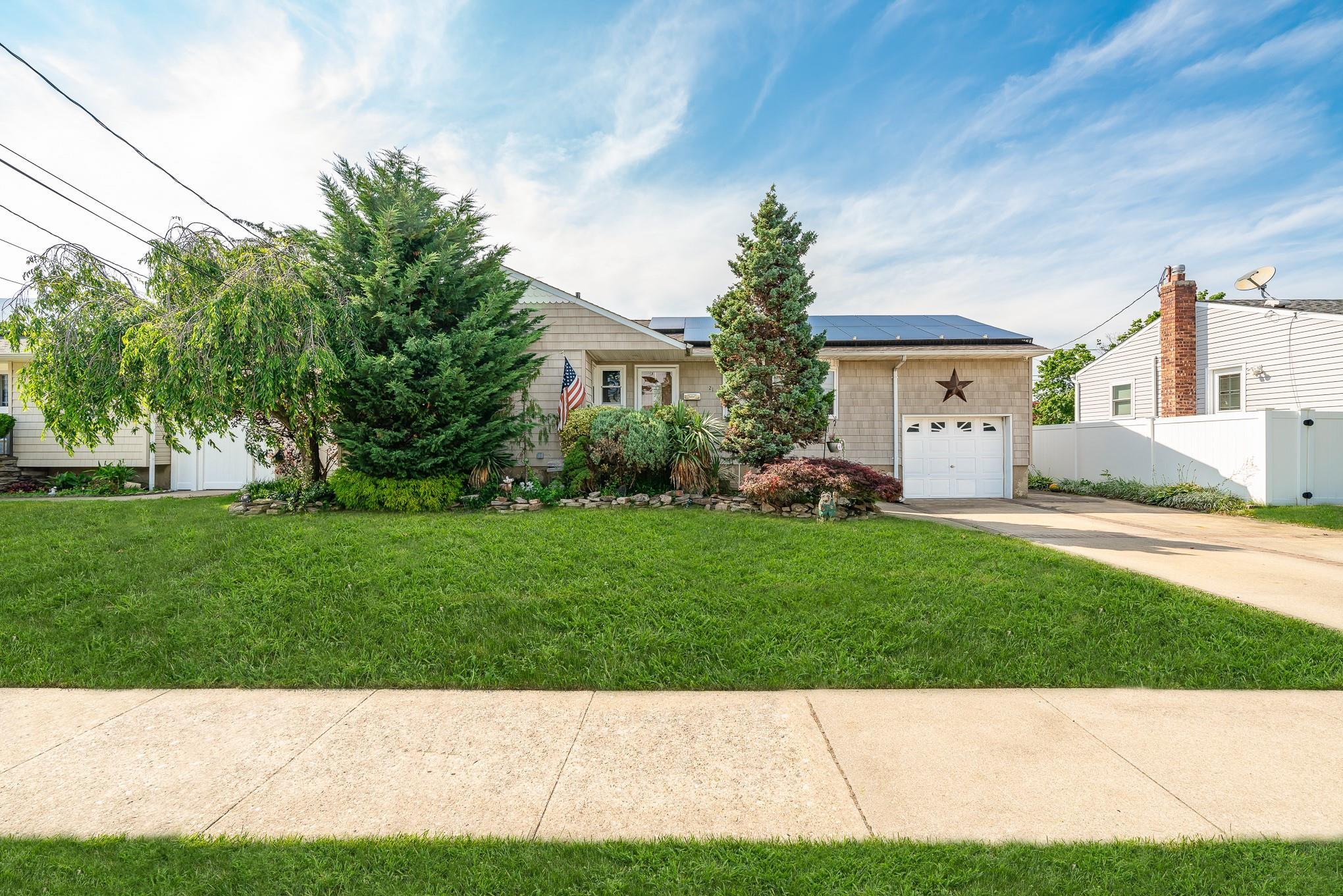 Property Photo: 21 Hazel Avenue NY 11735