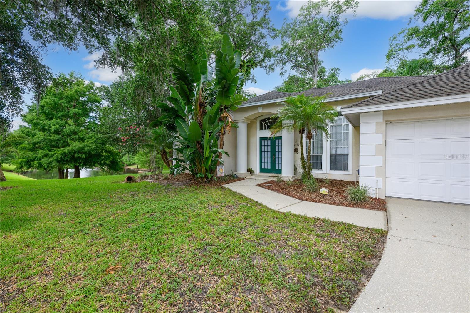 Property Photo: 116 Winding Oaks Lane FL 32765
