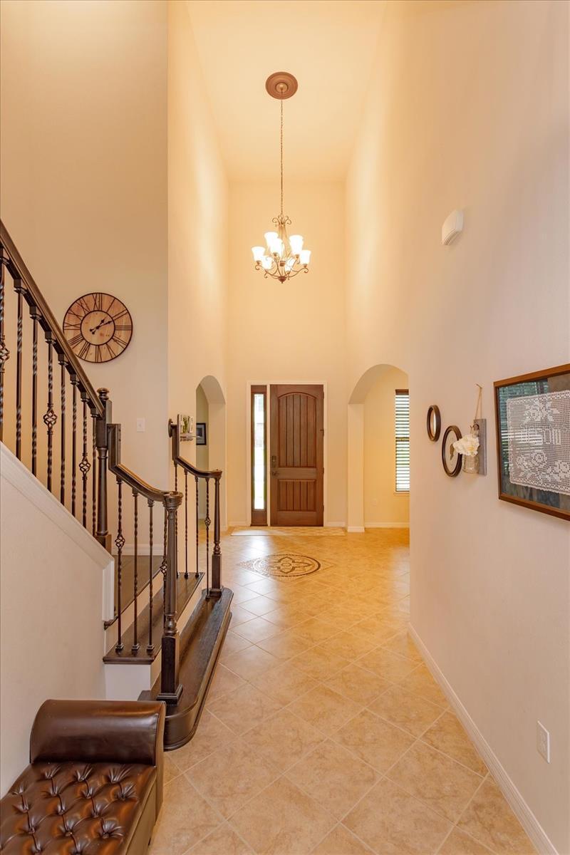 Property Photo: 1521 Lake Parkway Drive FL 34771