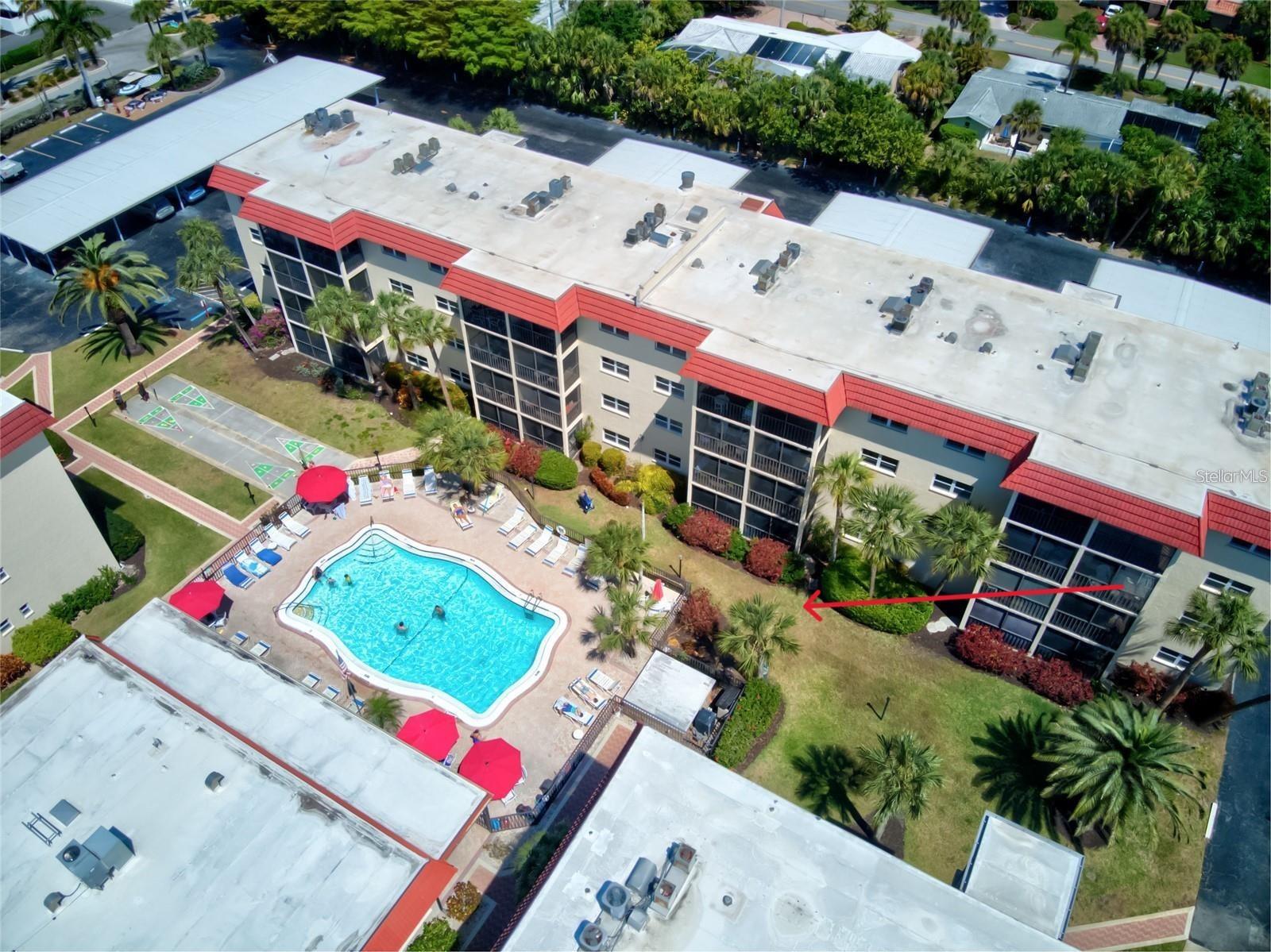 Property Photo: 915 Beach Road 321 FL 34242