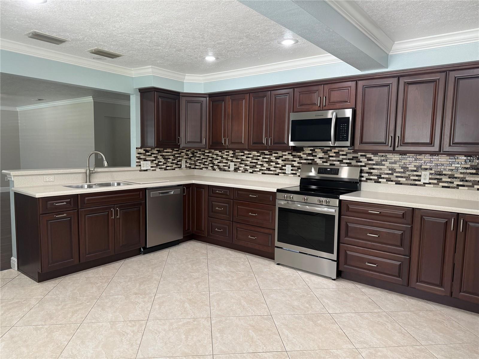 Property Photo: 3823 Martin Street FL 32806