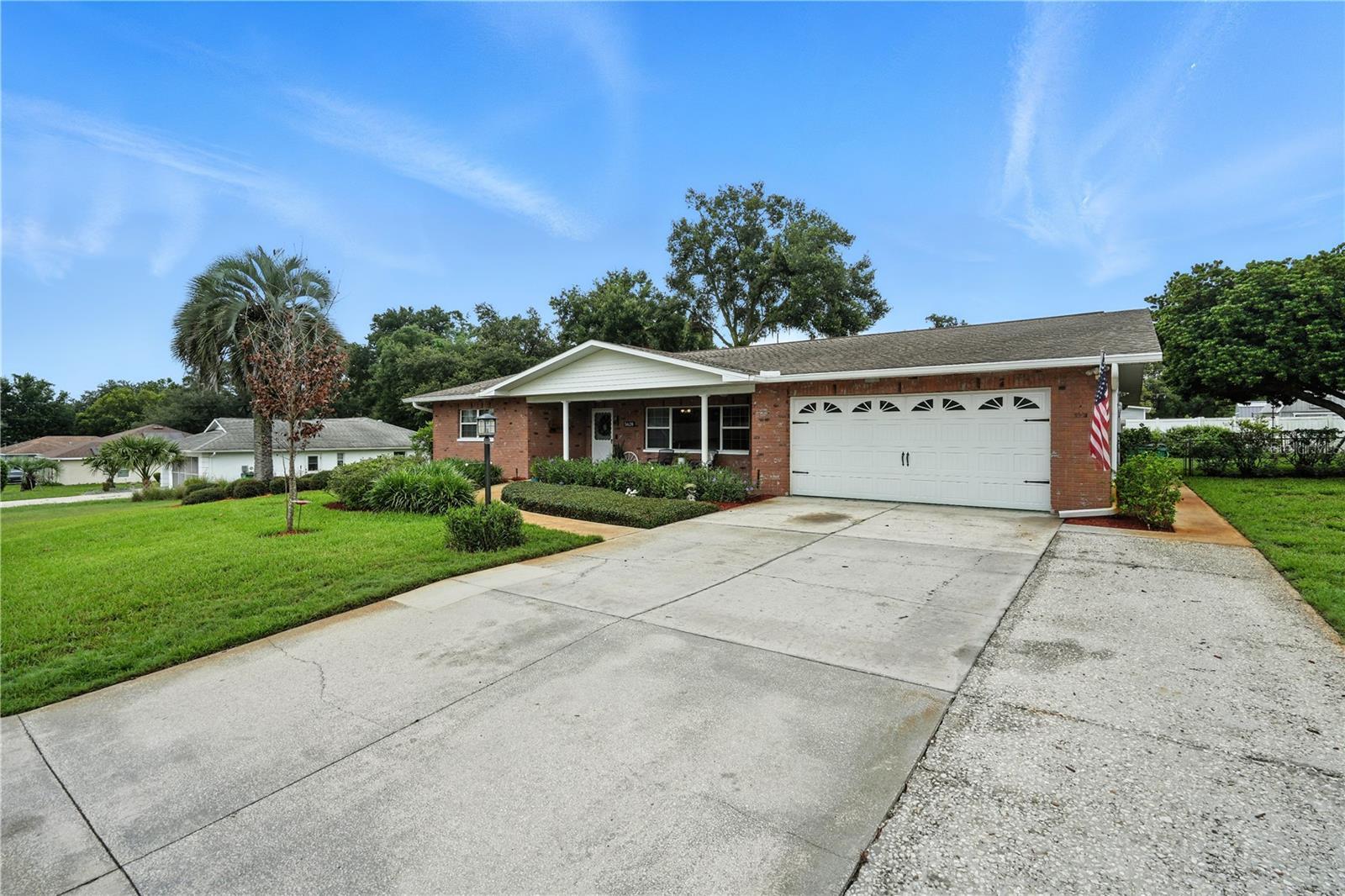 Property Photo:  5628 Cypress Street  FL 33542 