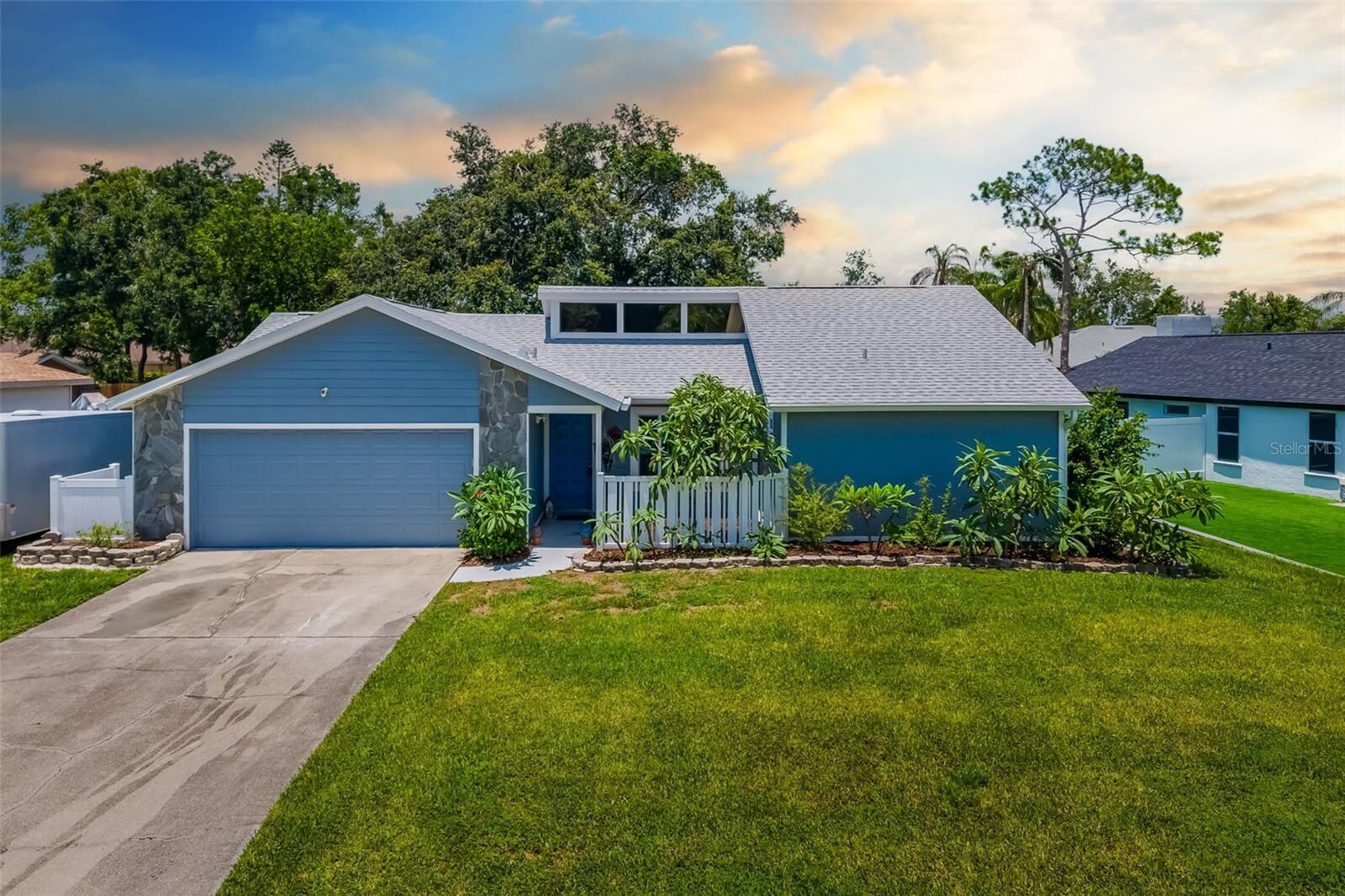 Property Photo: 3407 50th Avenue E FL 34203