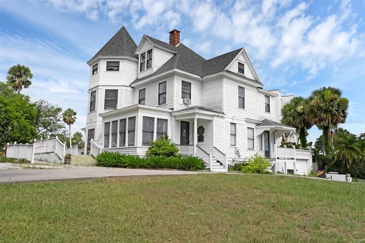 1000 S Peninsula Drive  Daytona Beach FL 32118 photo