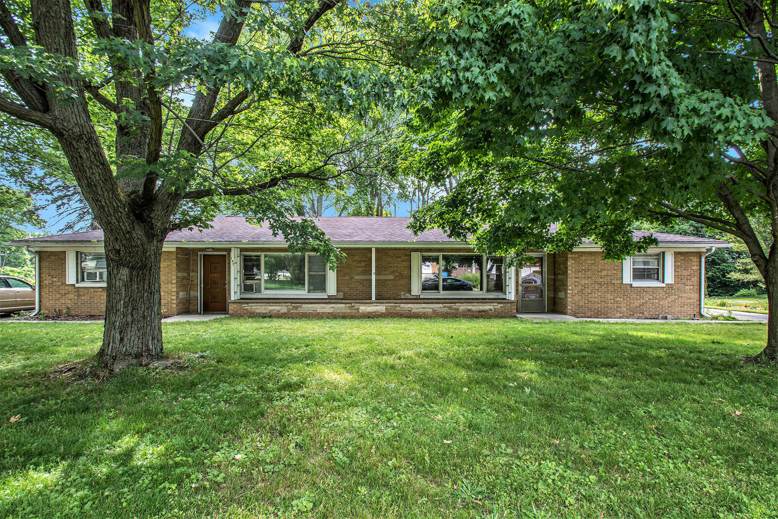 Property Photo: 157 Elvern Drive MI 49038