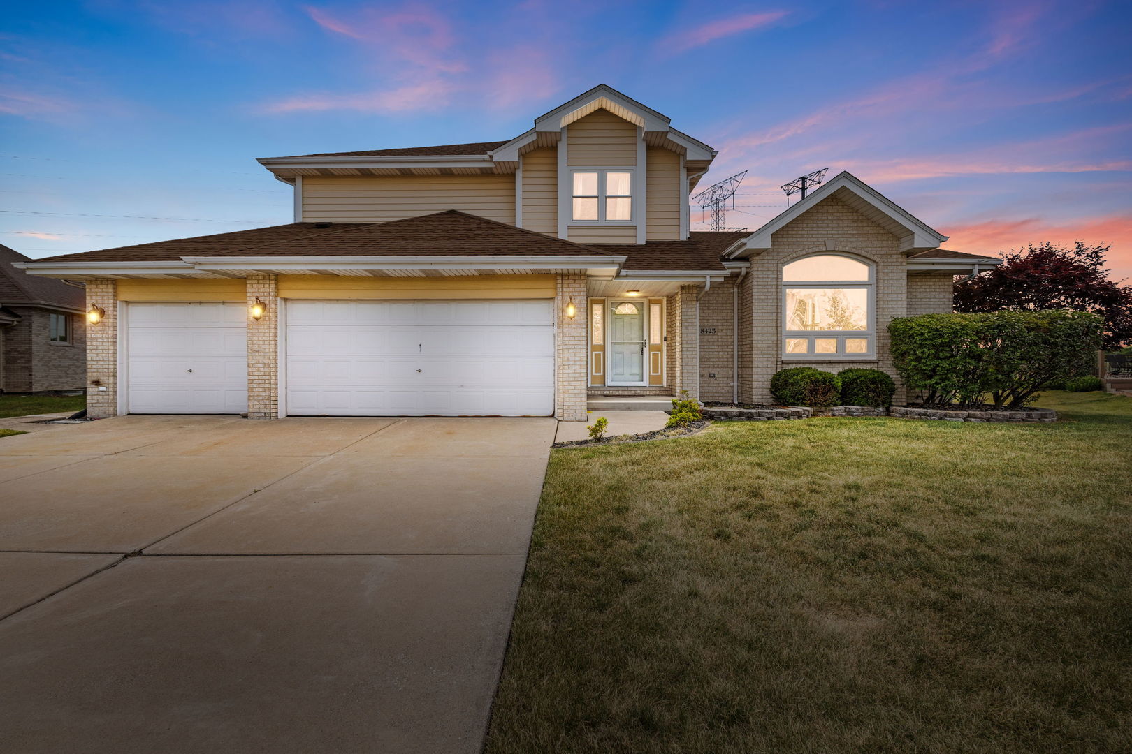 Property Photo:  8425 Brookside Glen Drive  IL 60487 