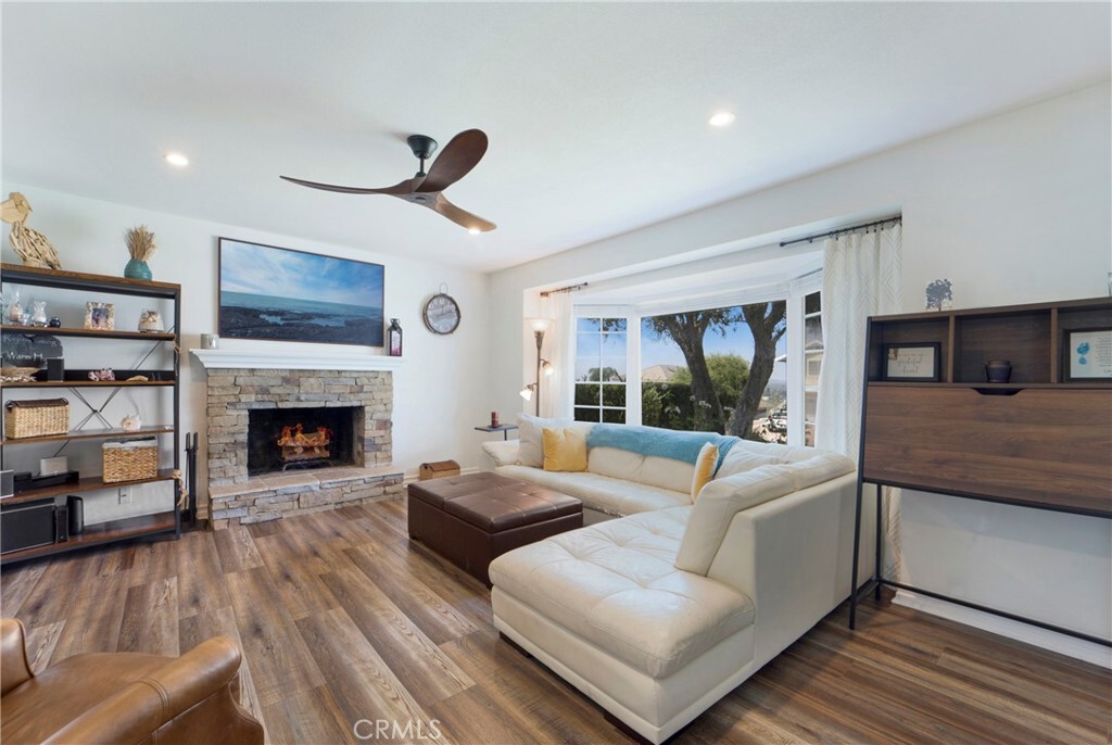 Property Photo: 19622 Crestknoll Drive CA 92886