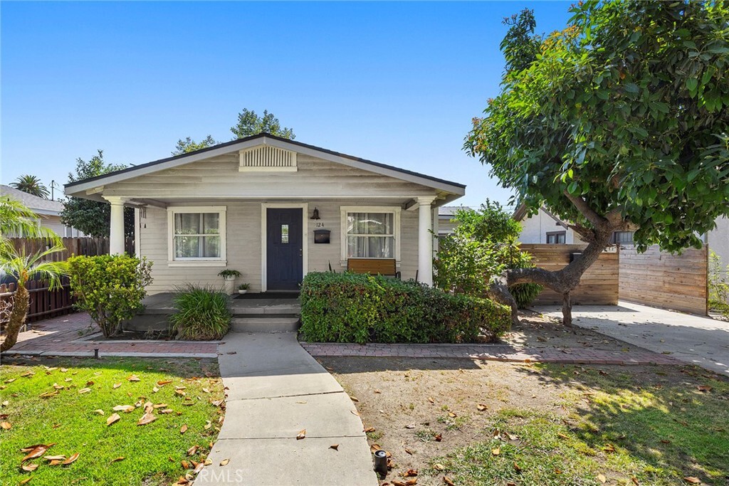 Property Photo:  124 N Princeton Avenue  CA 92831 