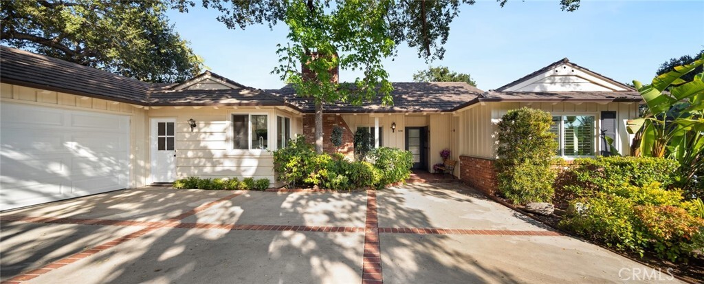Property Photo:  1648 Highland Oaks Drive  CA 91006 