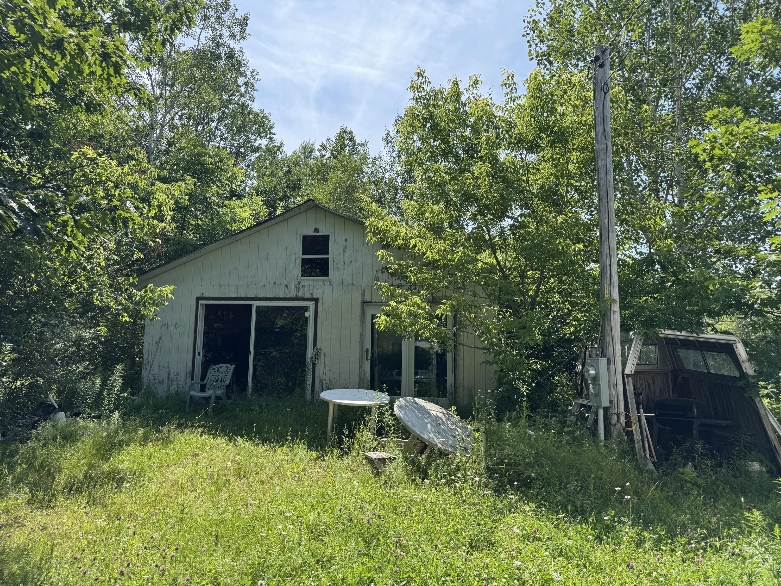 Property Photo: 16 Glenwood Avenue ME 04412