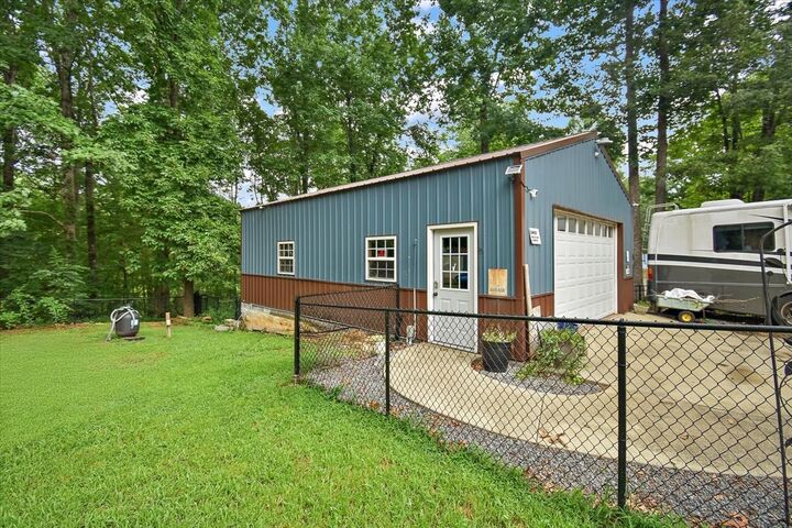 Property Photo: 625 Mag A Mor Dr TN 37083