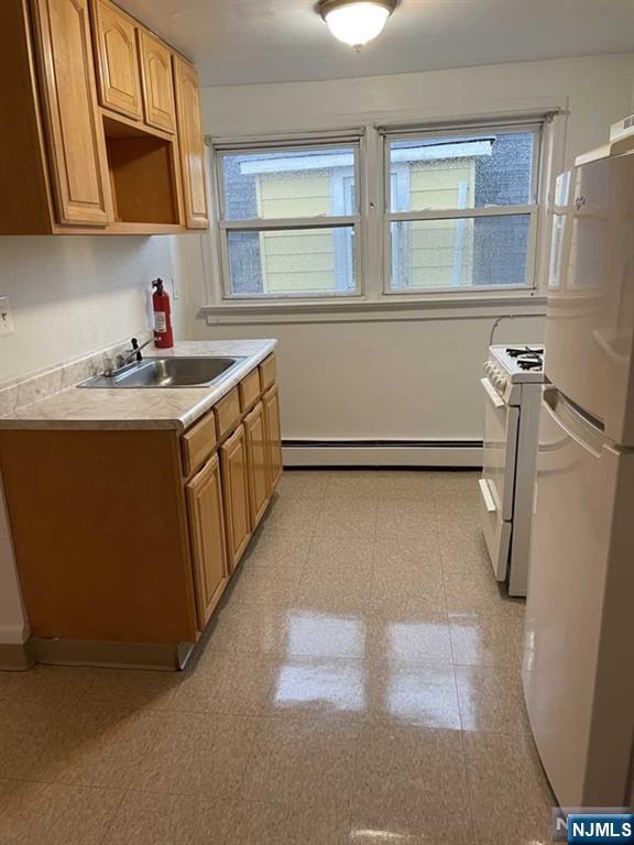 Property Photo:  86 Orono Street 3  NJ 07013 