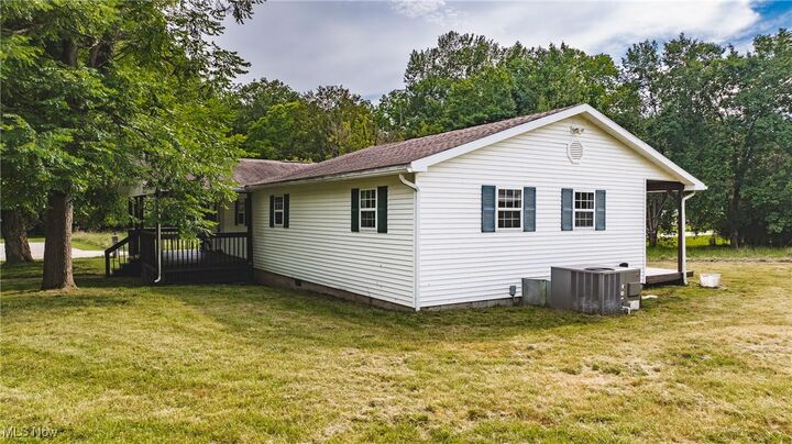 Property Photo: 3917 Walker Road WV 26180