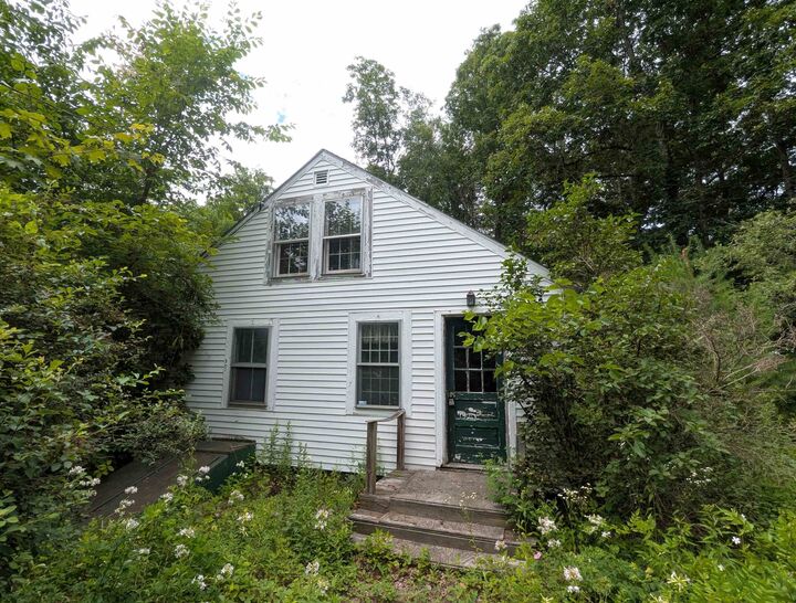 Property Photo: 58 Pepperell Road NH 03033