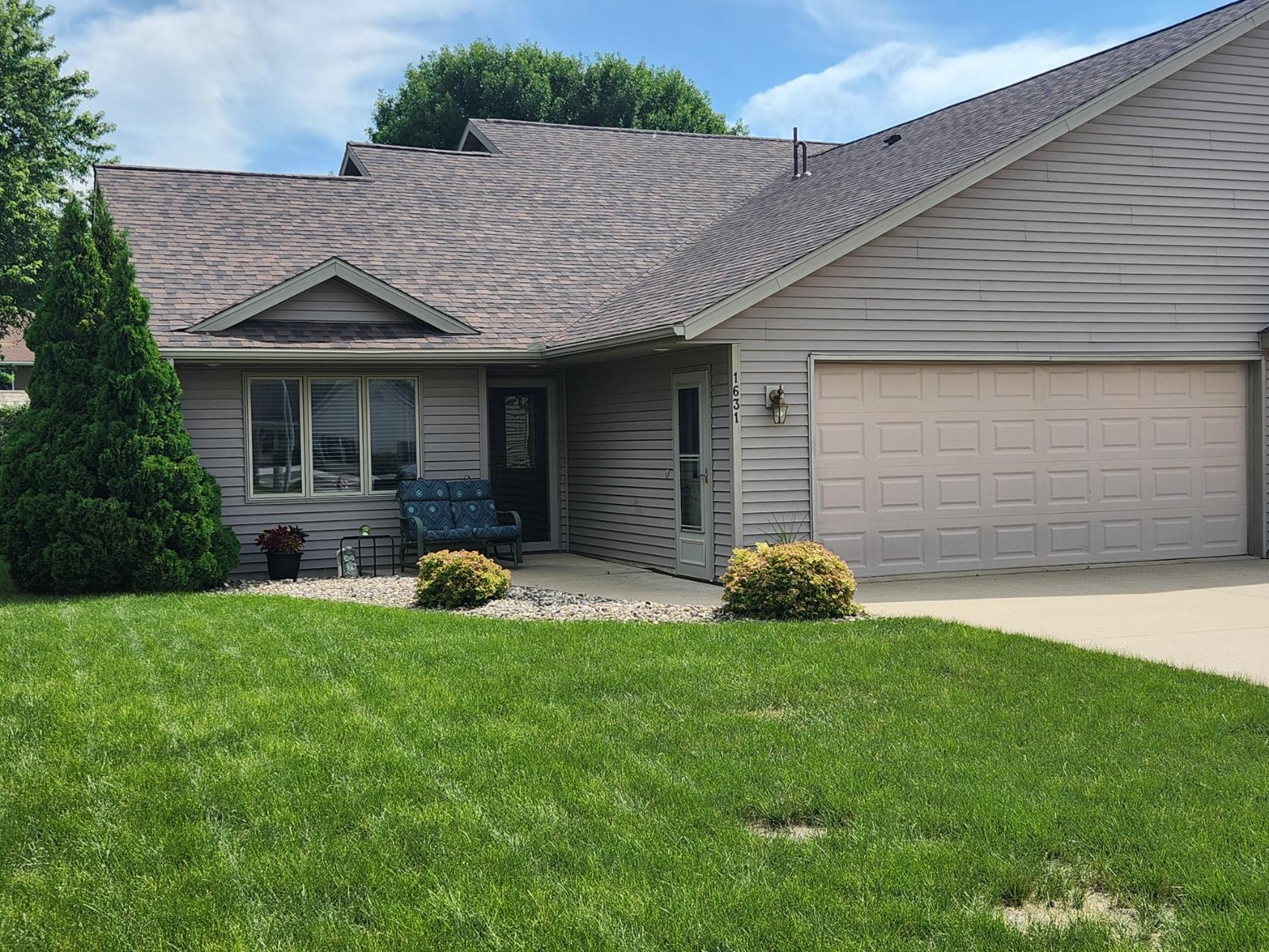 1631 Blue Jay Boulevard  Fairmont MN 56031 photo