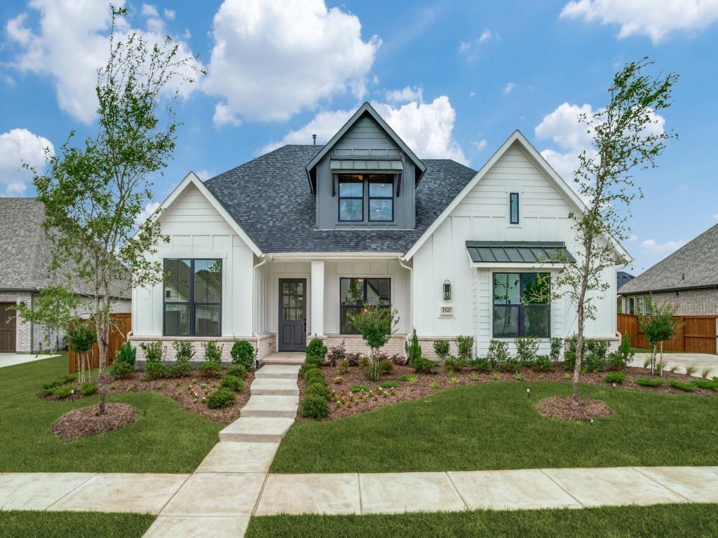 Property Photo: 1541 Fairmont Drive TX 75078