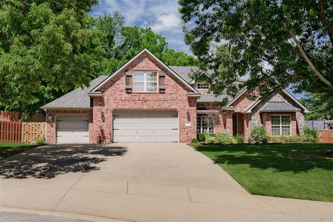 Property Photo: 4362 Carriage Crossing Lane AR 72762