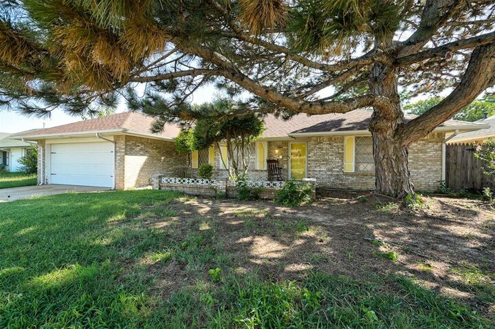 Property Photo:  10108 S Ranchwood Manor Drive  OK 73139 