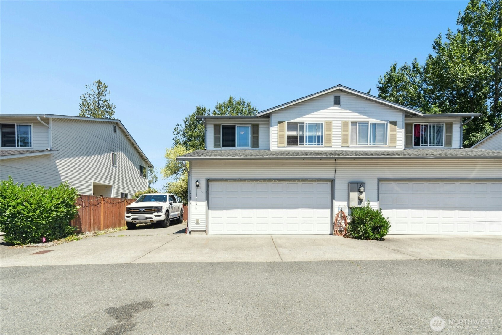 Property Photo: 10421 19th Avenue SE WA 98208