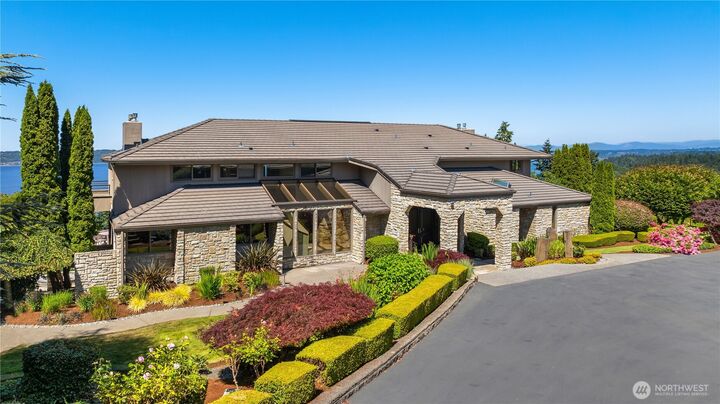 6411  View Street NE  Tacoma WA 98422 photo