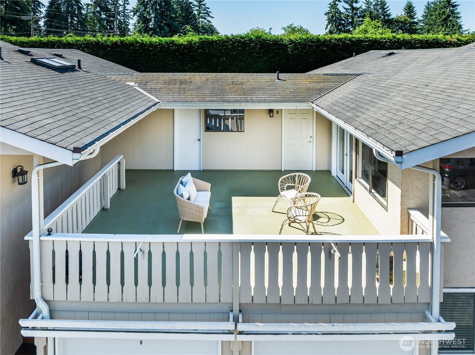 Property Photo: 20632 76th Avenue W 4 WA 98026