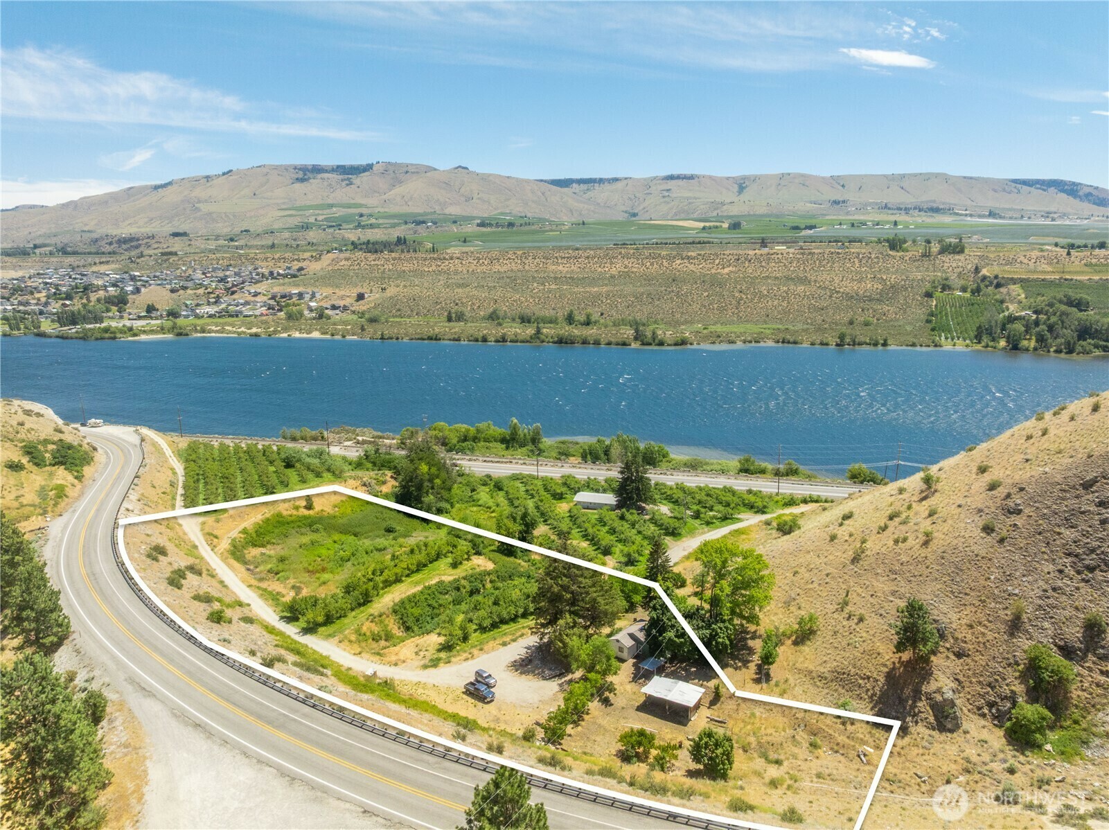 Property Photo:  9932  Navarre Coulee Road  WA 98816 