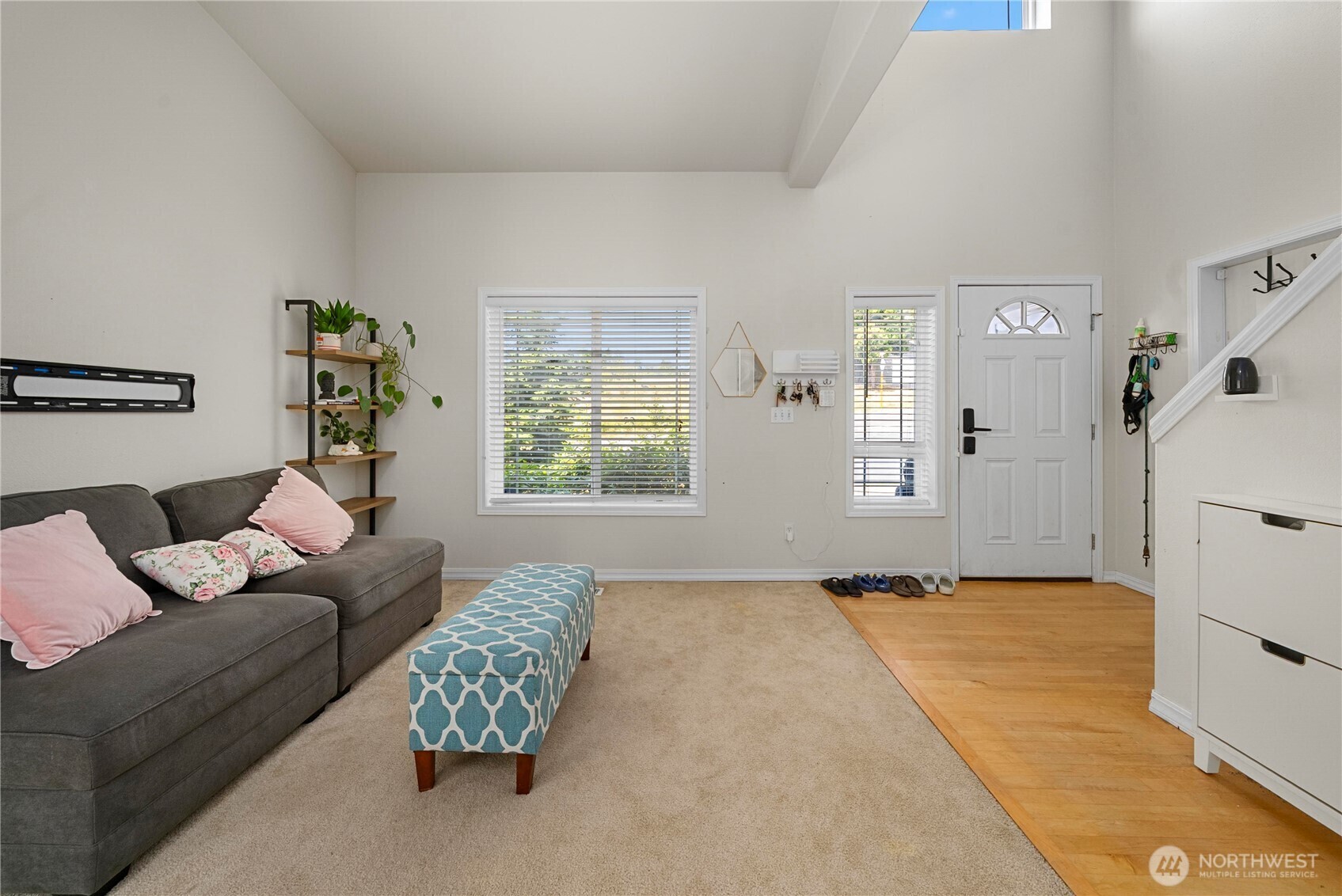 Property Photo:  1611 S 222nd Street  WA 98198 